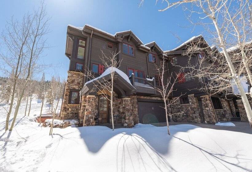 Ironwood By Luxury Mountain Destinations