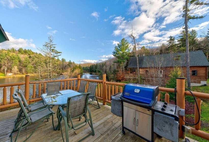 Mount Snow Cabin With Private Hot Tub By Redawning