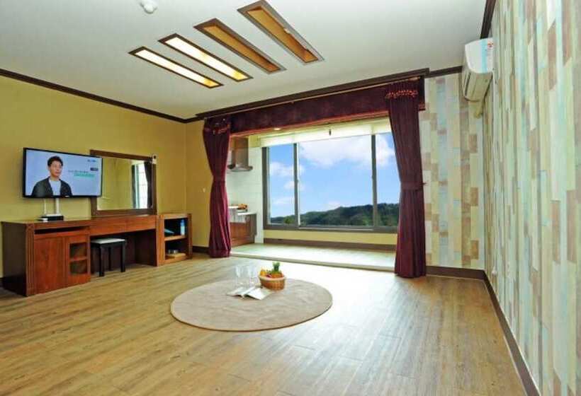 Muju Sopung Pension