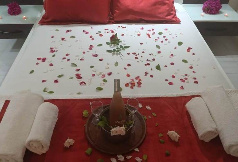 Otel Albos