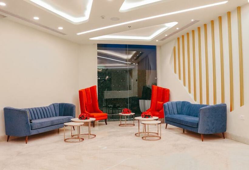 Playotel Premier Guna