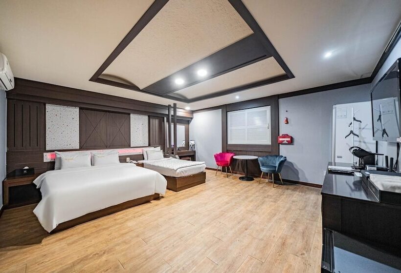 Pyeongtaek K Motel