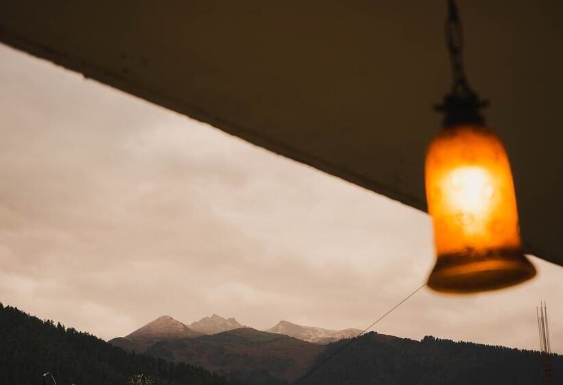 فندق صغير Hipostel Manali