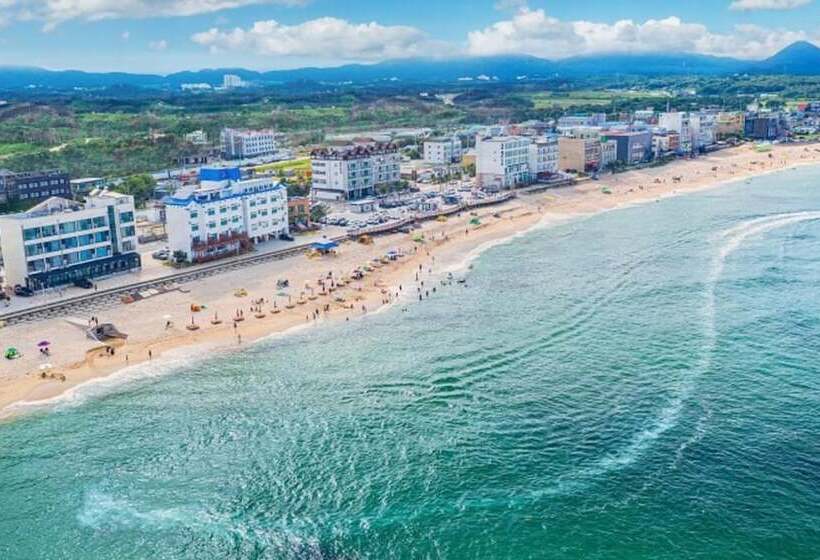 Goseong Coast House Pension