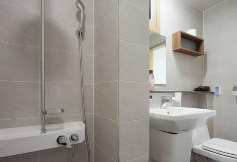 Hadong Huige Stay Pension