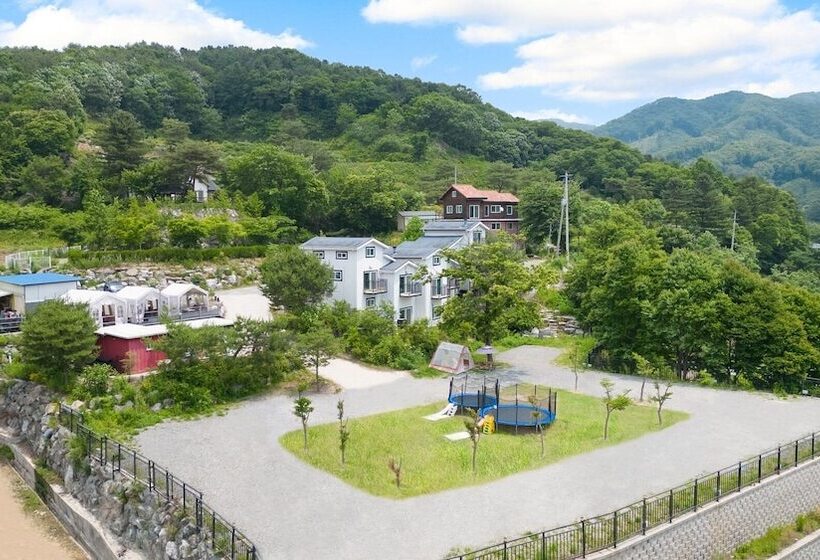 Hongcheon Dday Pension&camping