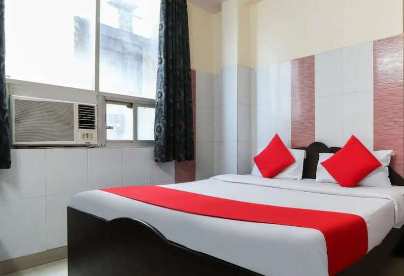 Hotel Goroomgo Star Palace Lucknow