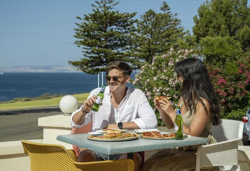 בית מלון כפרי Ki Seafront Holiday Park