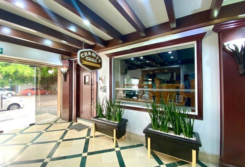 هتل Wyndham Garden Los Mochis Plaza Inn