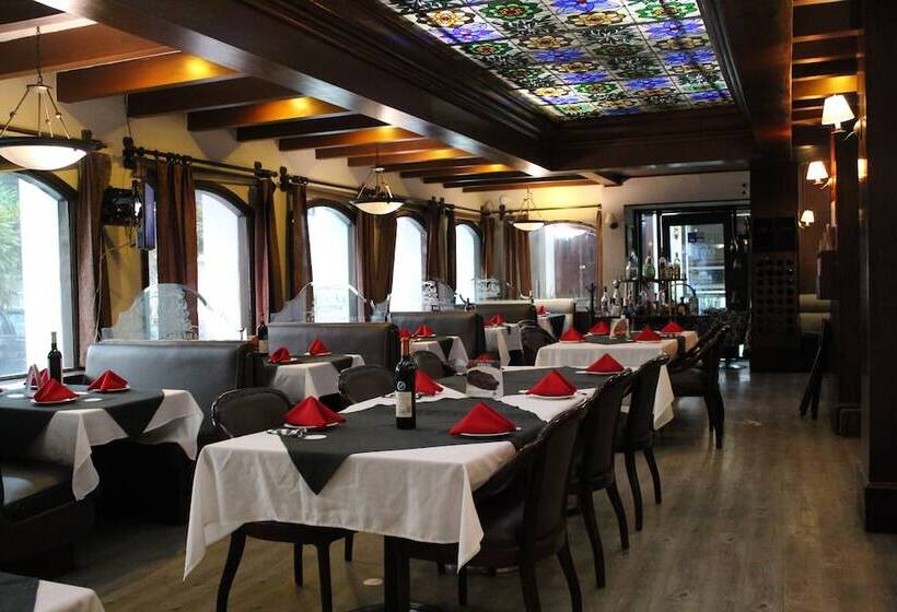 هتل Wyndham Garden Los Mochis Plaza Inn