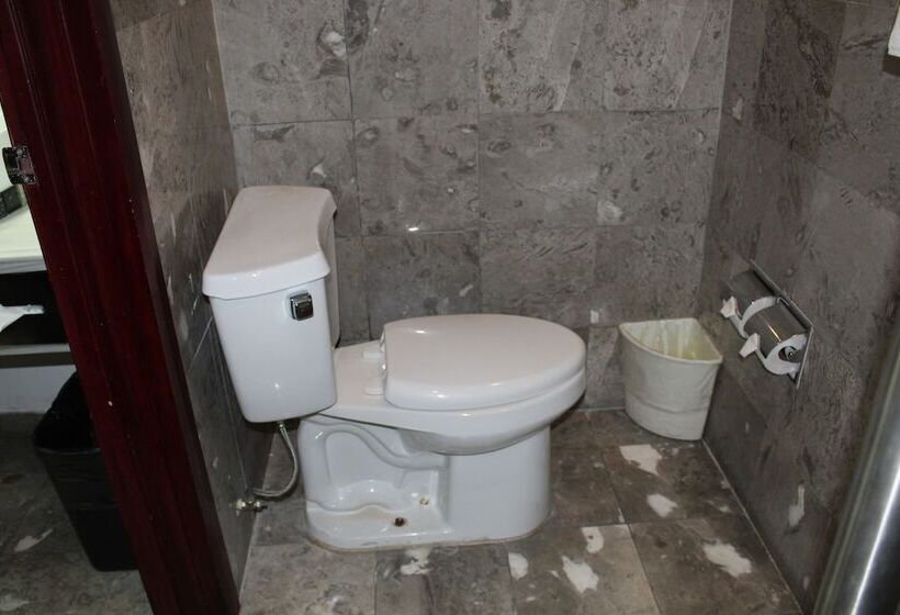 هتل Wyndham Garden Los Mochis Plaza Inn
