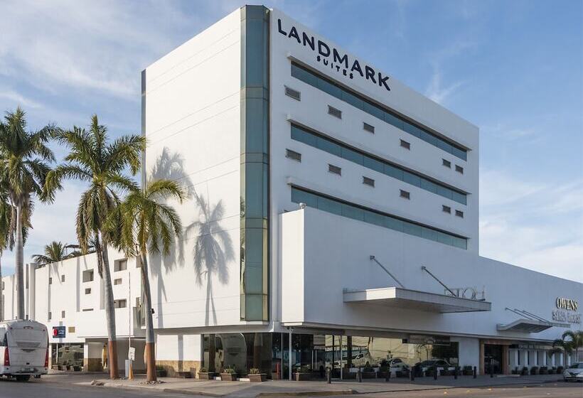 هتل Landmark Suites