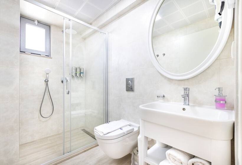 هتل Princess Kinli Suites