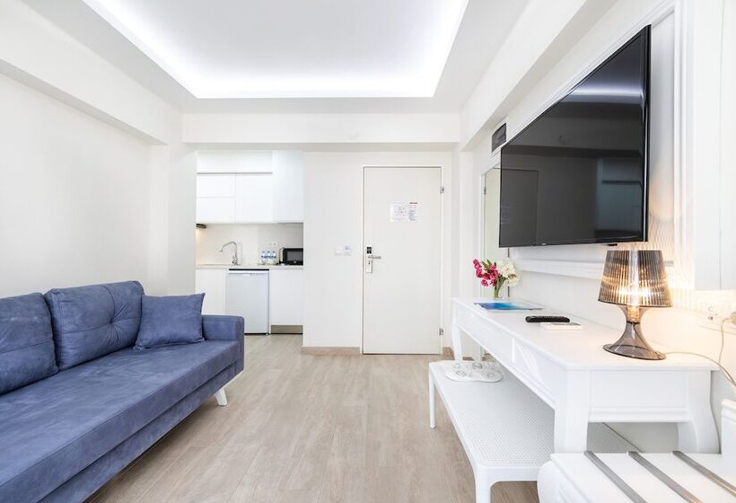 هتل Princess Kinli Suites