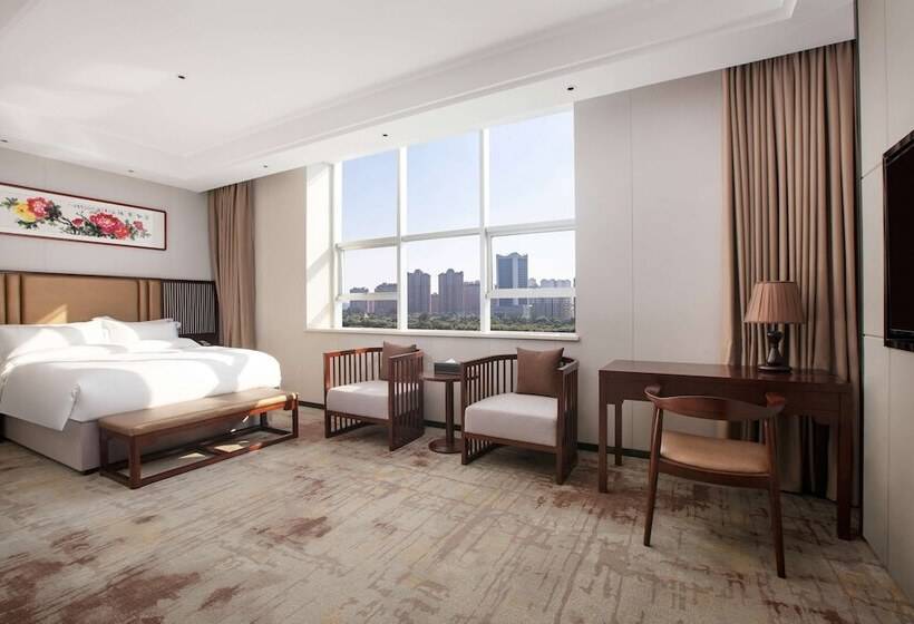 هتل Ramada Encore By Wyndham Linqu Downtown