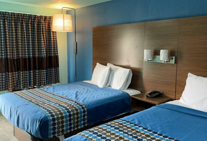 هتل Regal Inn