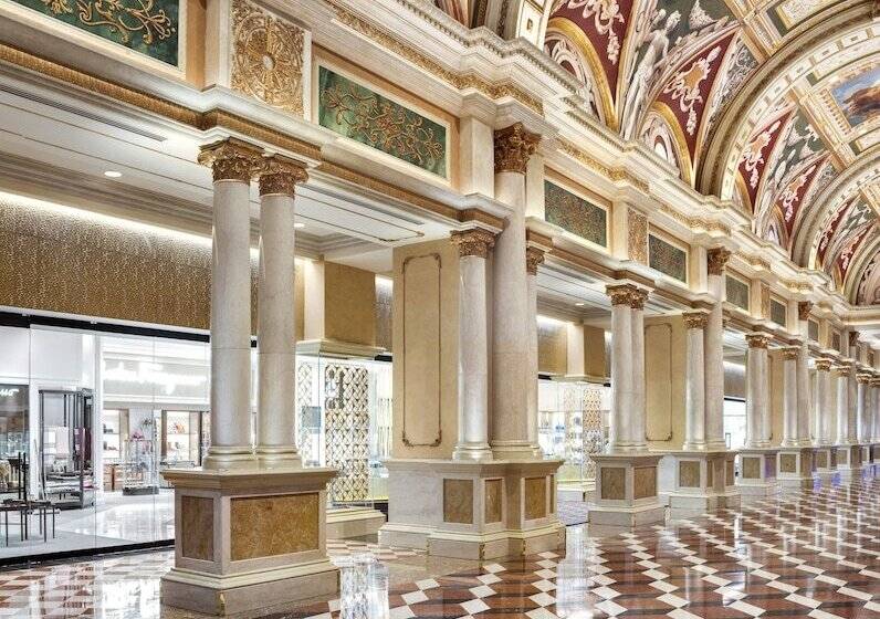 هتل The Venetian Prestige Club Lounge