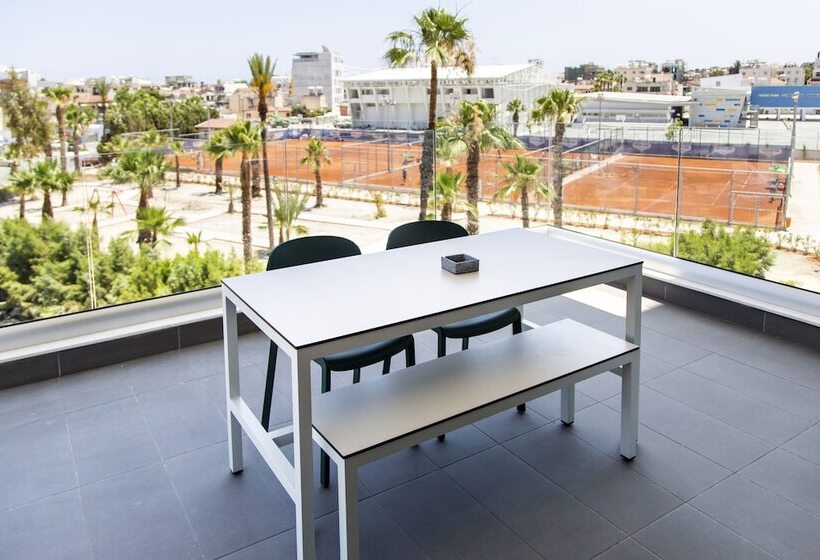 Liv Urban Suites