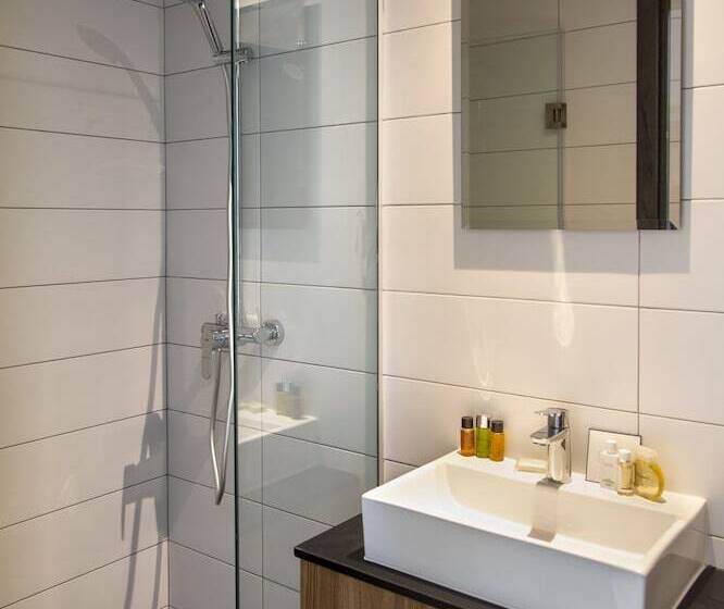 Liv Urban Suites