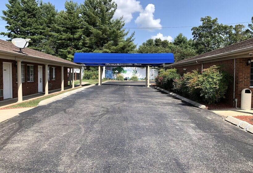 מוטל The Tompkinsville Inn