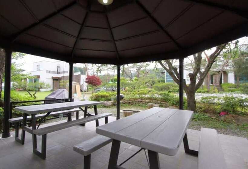 Namyangju Tannenbaum Pension