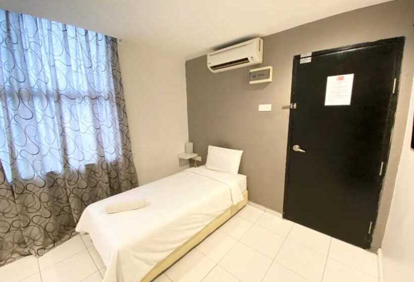 One One 08 Hotel Tapah