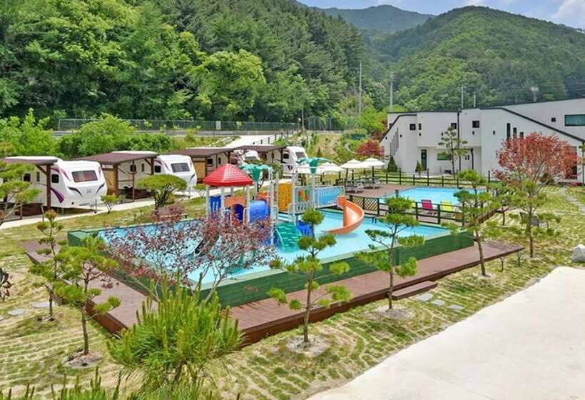 פנסיון Muju The Haru Pool Villa