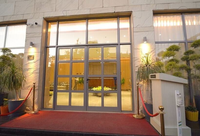 Pride Hotel Udaipur