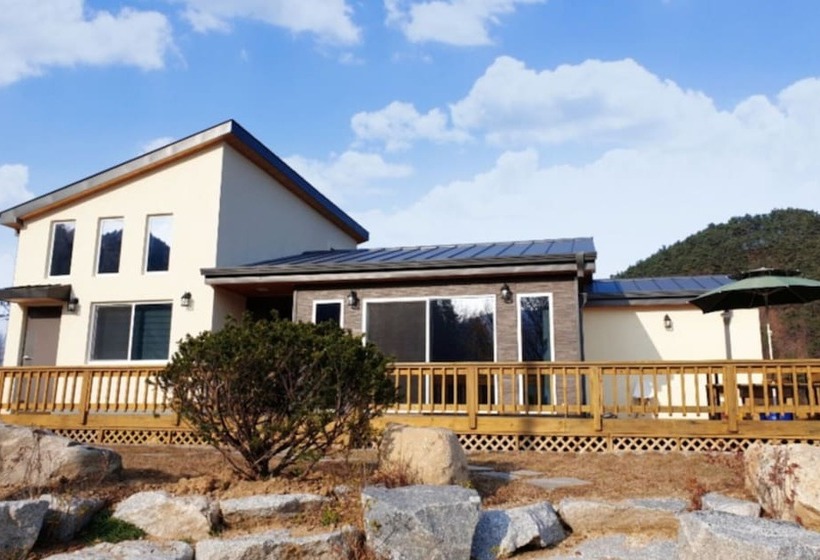 Yangyang Muloreum Pension