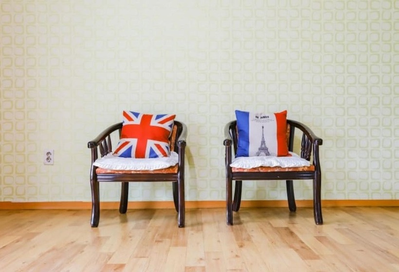 Gapyeong Chueok Mandeulgi Pension