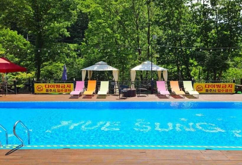 Gapyeong Hyuseong Pension