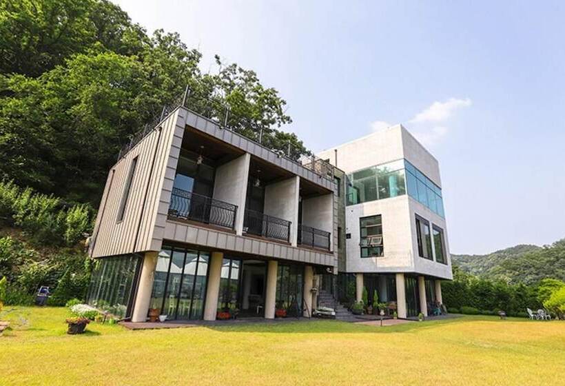 Gapyeong Lake Terrace Pension