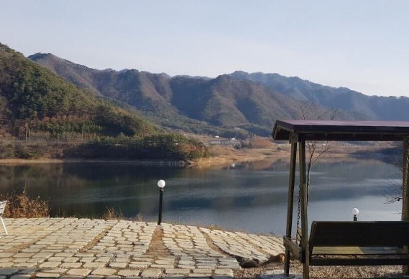 Hwacheon Pension Au