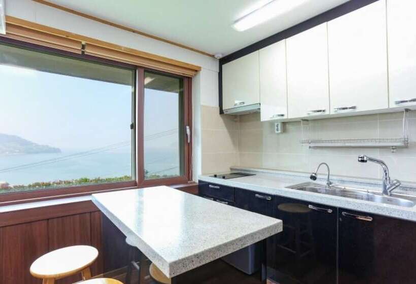 Namhae Ain Guest House Pension