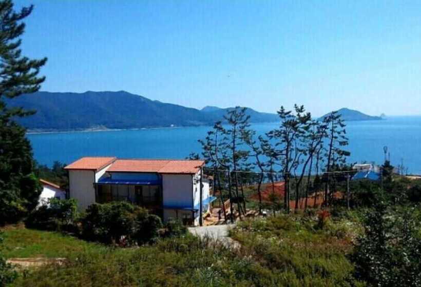 Namhae Raon Pension