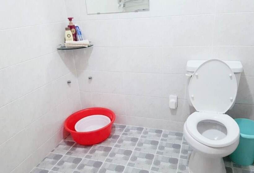 Namwon Kids Pool Villa Woorine Pension