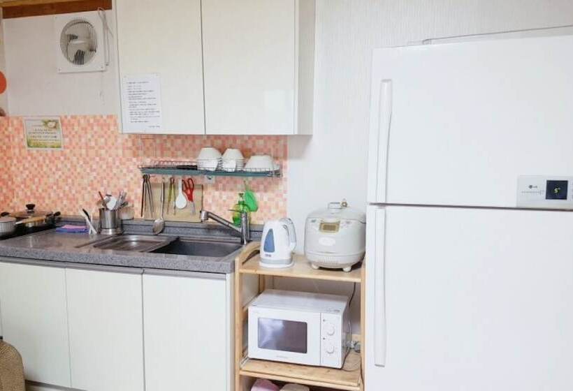 Namwon Kids Pool Villa Woorine Pension