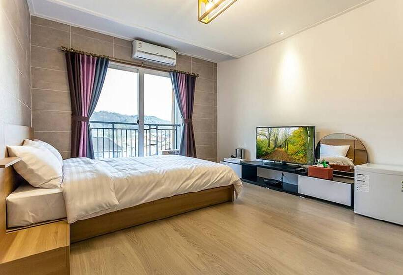 بنسيون Bonghwa Chunyangmok Hostel