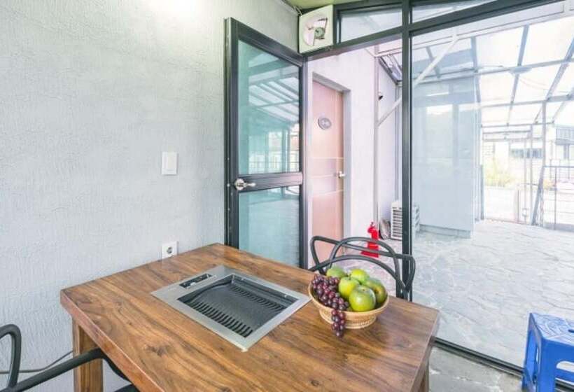 Pensione Gapyeong Dior Pool Villa