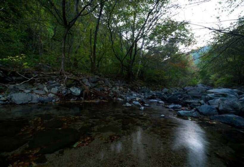 פנסיון Hongcheon Uno House Pool Villa