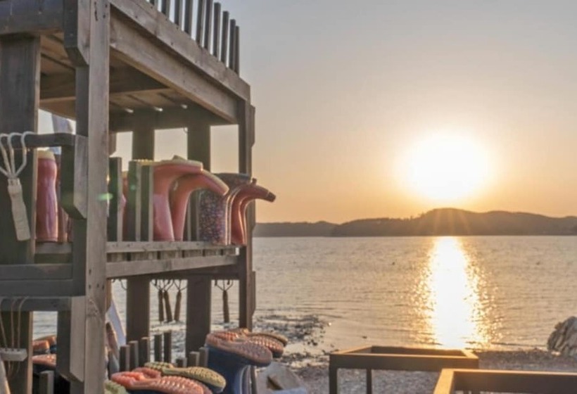 ペンション Taean Sunstone Pool Villa