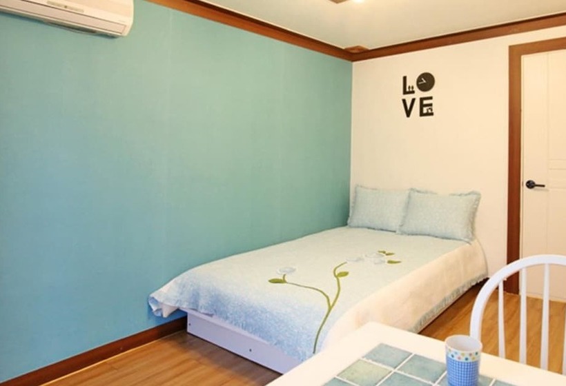 Taean Healing House Pension