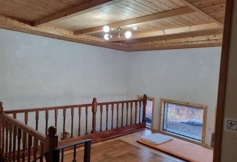 Yangpyeong Galgisan Forest Hill Pension