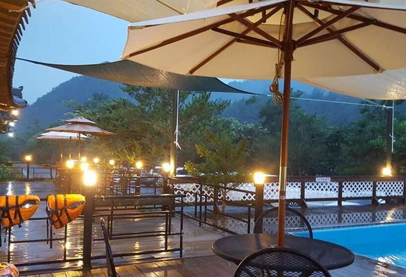 Youngwol Sosojeong Pension