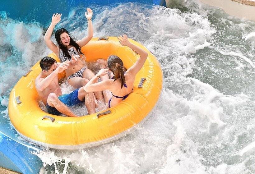 هتل Great Wolf Lodge Manteca