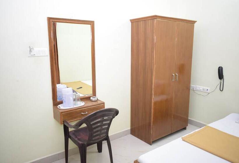 هتل R.m Guest House