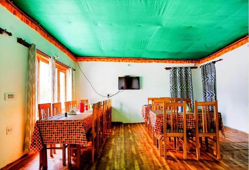 فندق Tih Alpenglow Camp   Nubra