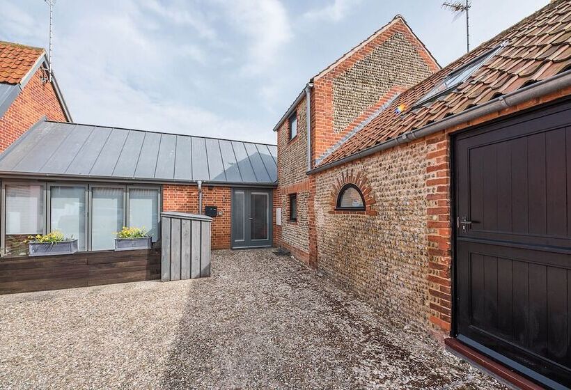 Kipper Cottage