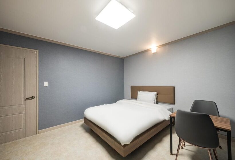 Motel Damyang Changpyeong G