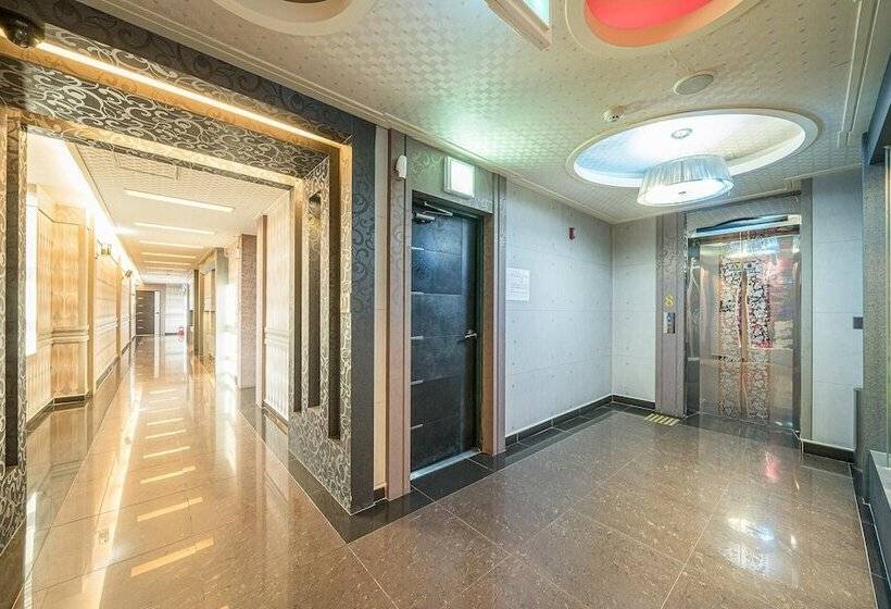 מוטל Gimcheon Ventian